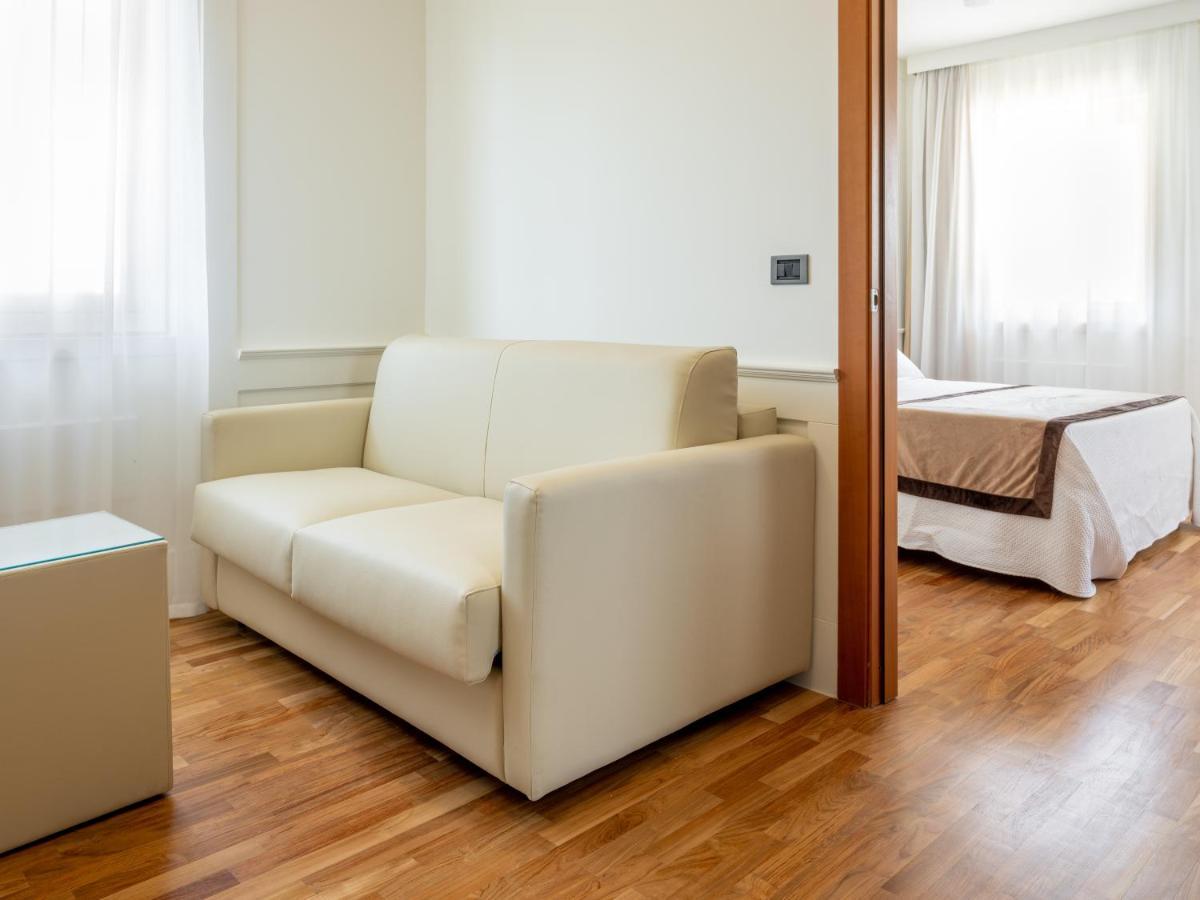 Mirabella Hotel Mirabella Eclano Экстерьер фото